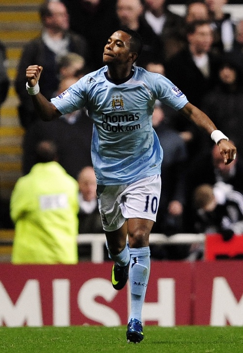 拉门斯：我是看库尔图瓦的比赛长大的，诺伊尔也是我的榜样