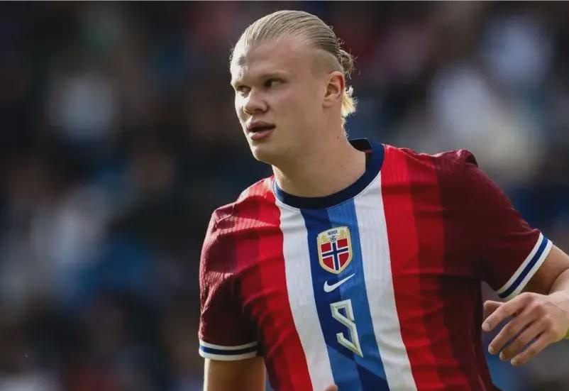 若拜仁不输海登海姆，将队史第3次实现德甲客场全年不败（若能挺过海登海姆之战，拜仁将第三次收获德甲客场全年不败）