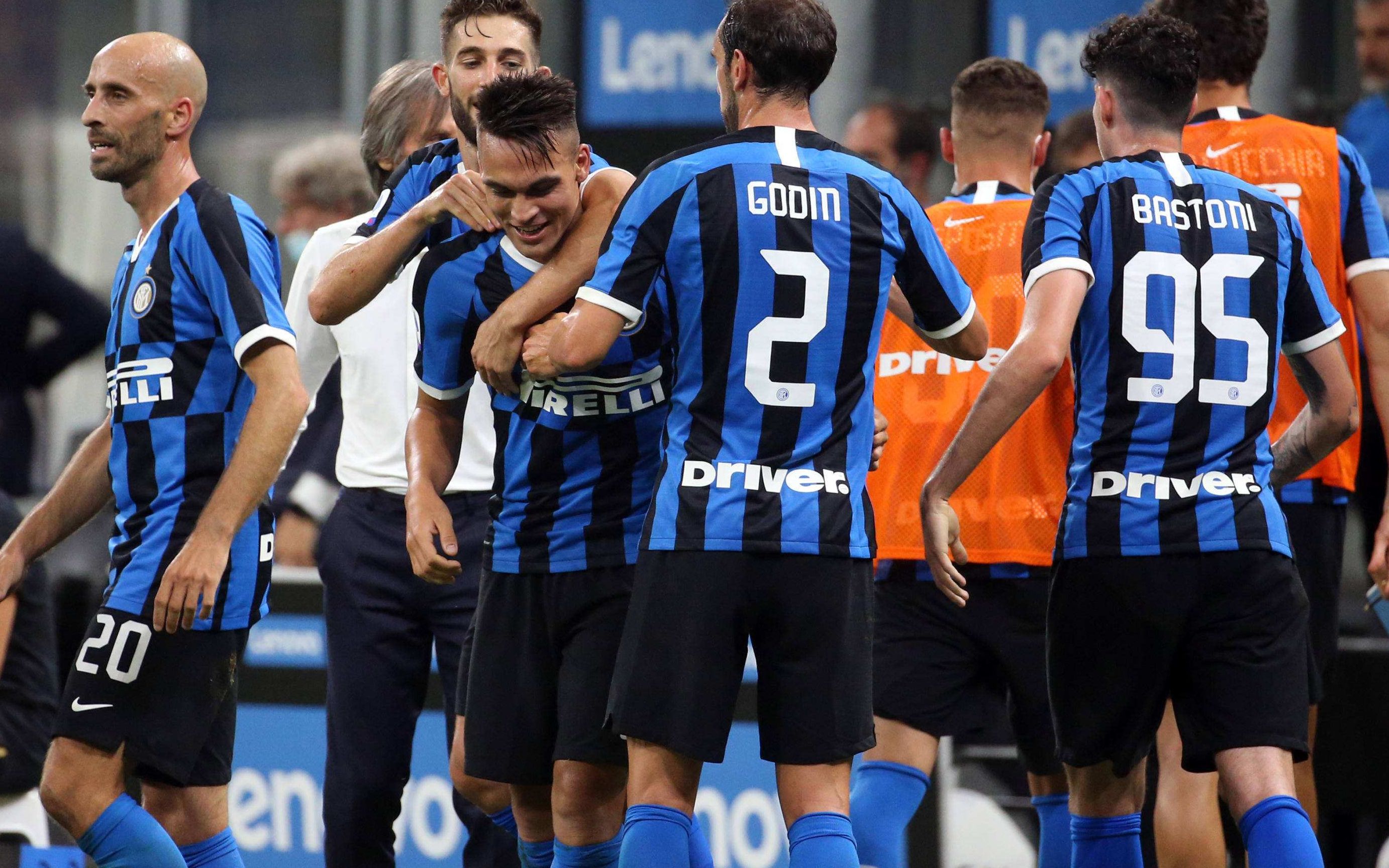 国足未来第一左后卫：华裔球星90万欧转会费登陆波兰联赛！