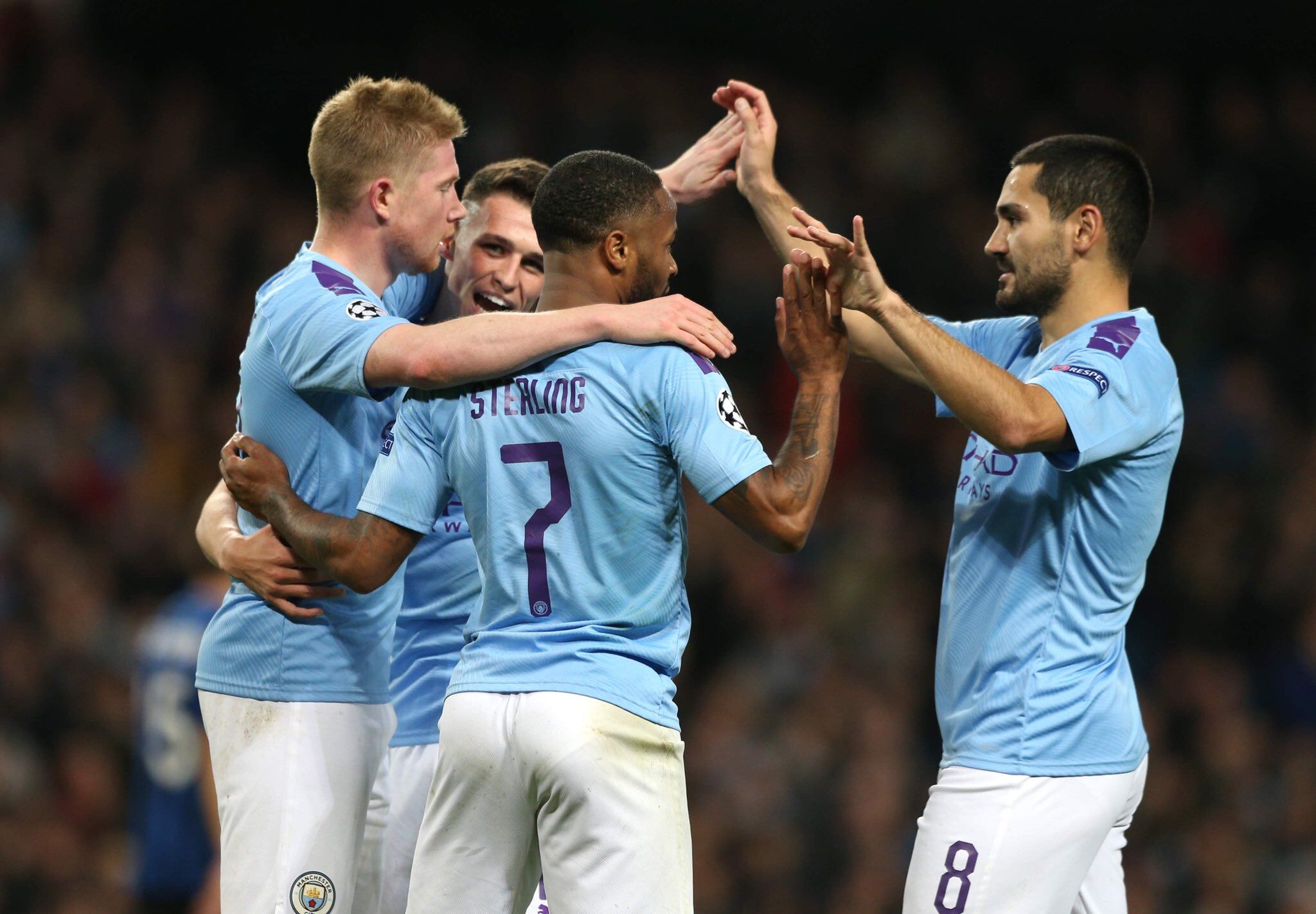 因凡蒂诺：上海海港不仅承载了全城的梦想，更点燃了全国的热情（因凡蒂诺：上海海港承载全城梦想，也点燃全国热情）