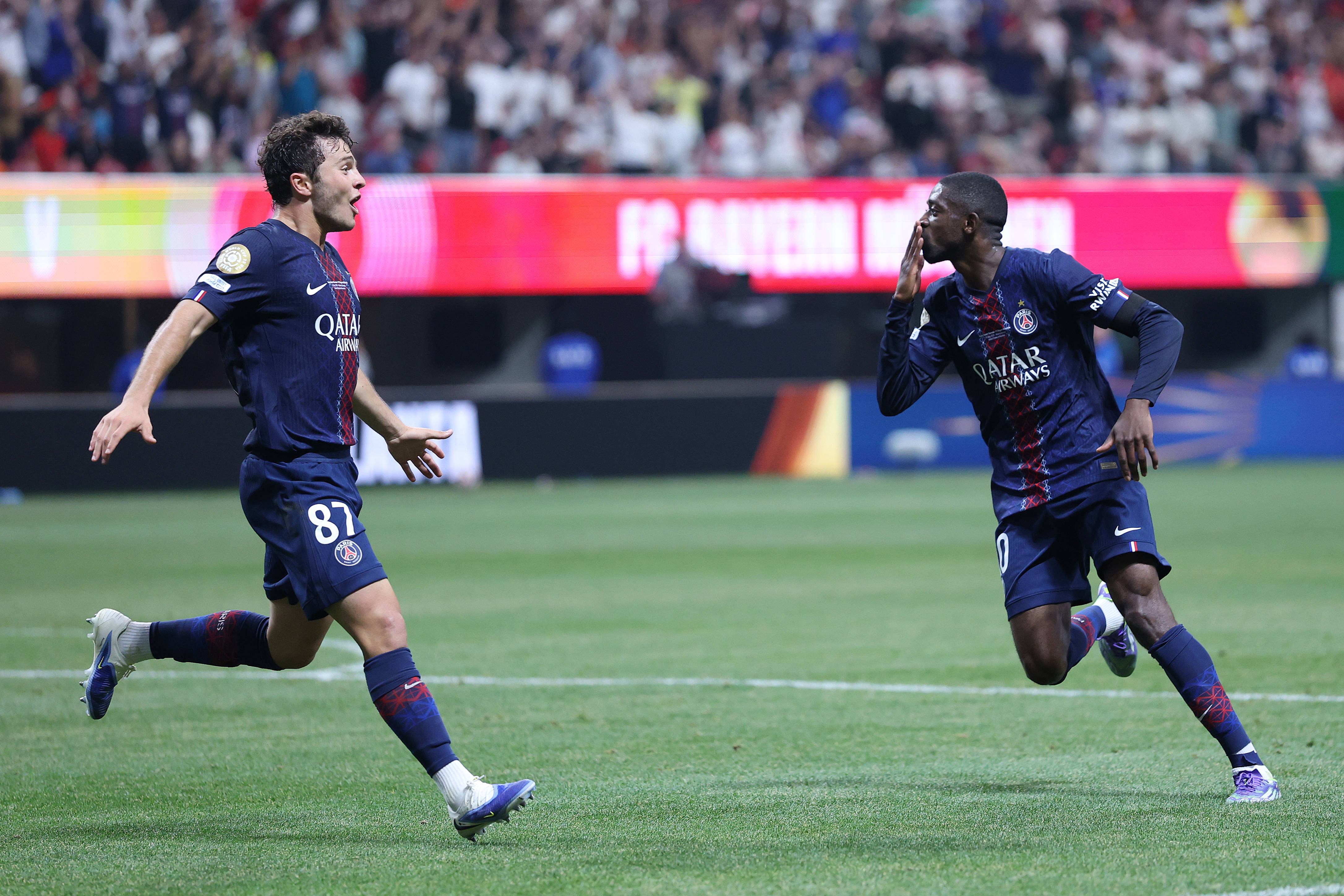 劳塔罗7个自然年意甲进球数上双，成为国米队史第四人（劳塔罗已在7个自然年意甲进球达两位数，位列国米队史第4人）