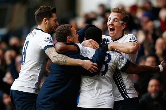 邓加：巴西94年就有欧洲风格；巴西足球DNA是克服生活的逆境（邓加：94年那支巴西已现欧式风格，巴西足球的DNA是战胜生活逆境）