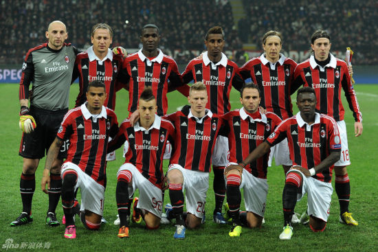 旗下球队乌拉圭第四级别联赛夺冠并升级，梅西、苏牙晒图祝贺