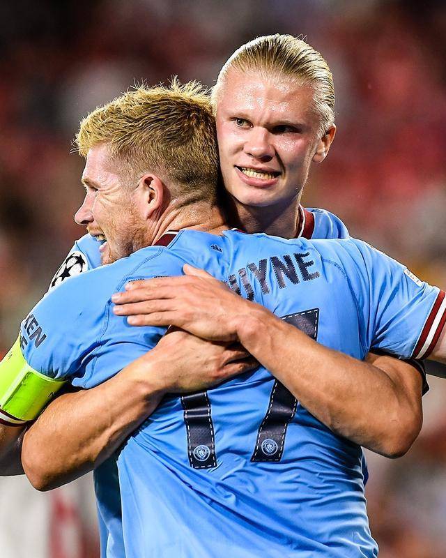 巴萨今夏卖卡萨多免签托马斯引热议