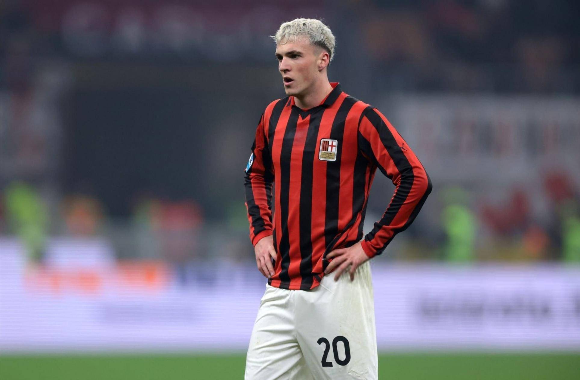 杜兰特：你永远都不知道阿门每晚会做些什么，因为他无所不能