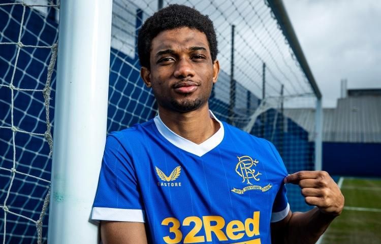 荷甲战报：瓦伊萨破门后染红，奈梅亨2-2战平阿贾克斯（荷甲快讯：瓦伊萨先破门后染红，奈梅亨2-2逼平阿贾克斯）